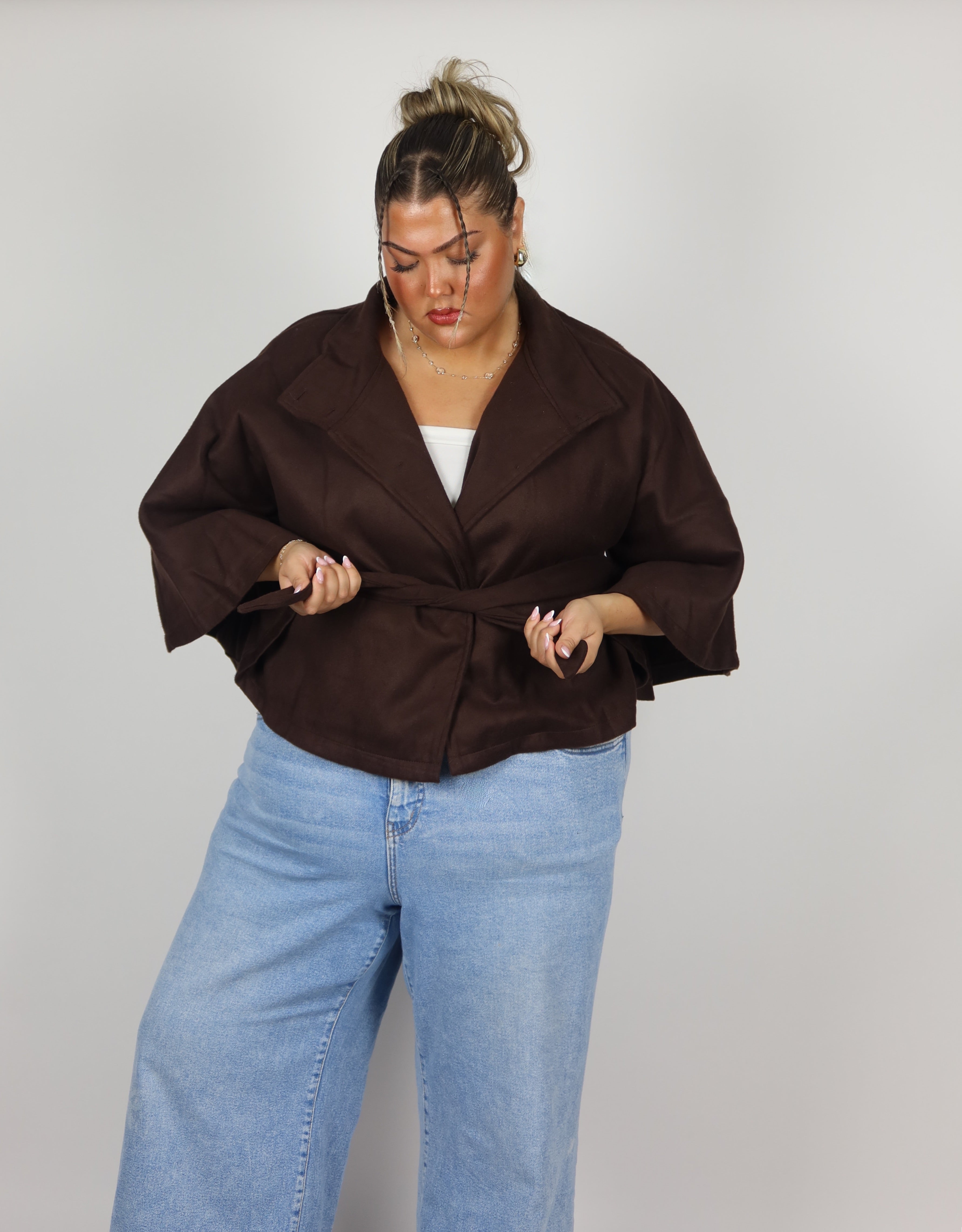 Brown Collard Cape image 2